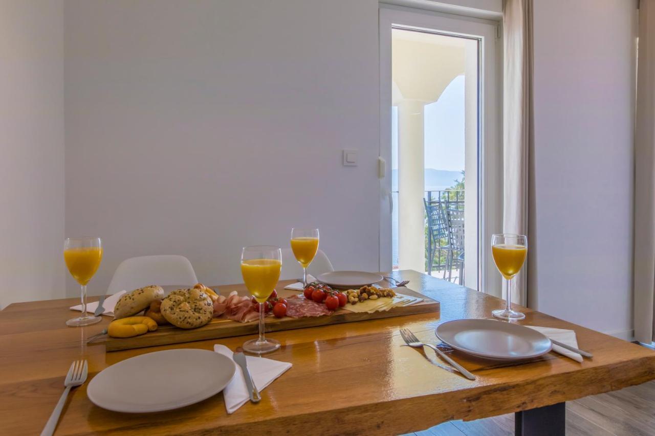 Palace Paulina Apartments نوفي فينودولسكي المظهر الخارجي الصورة