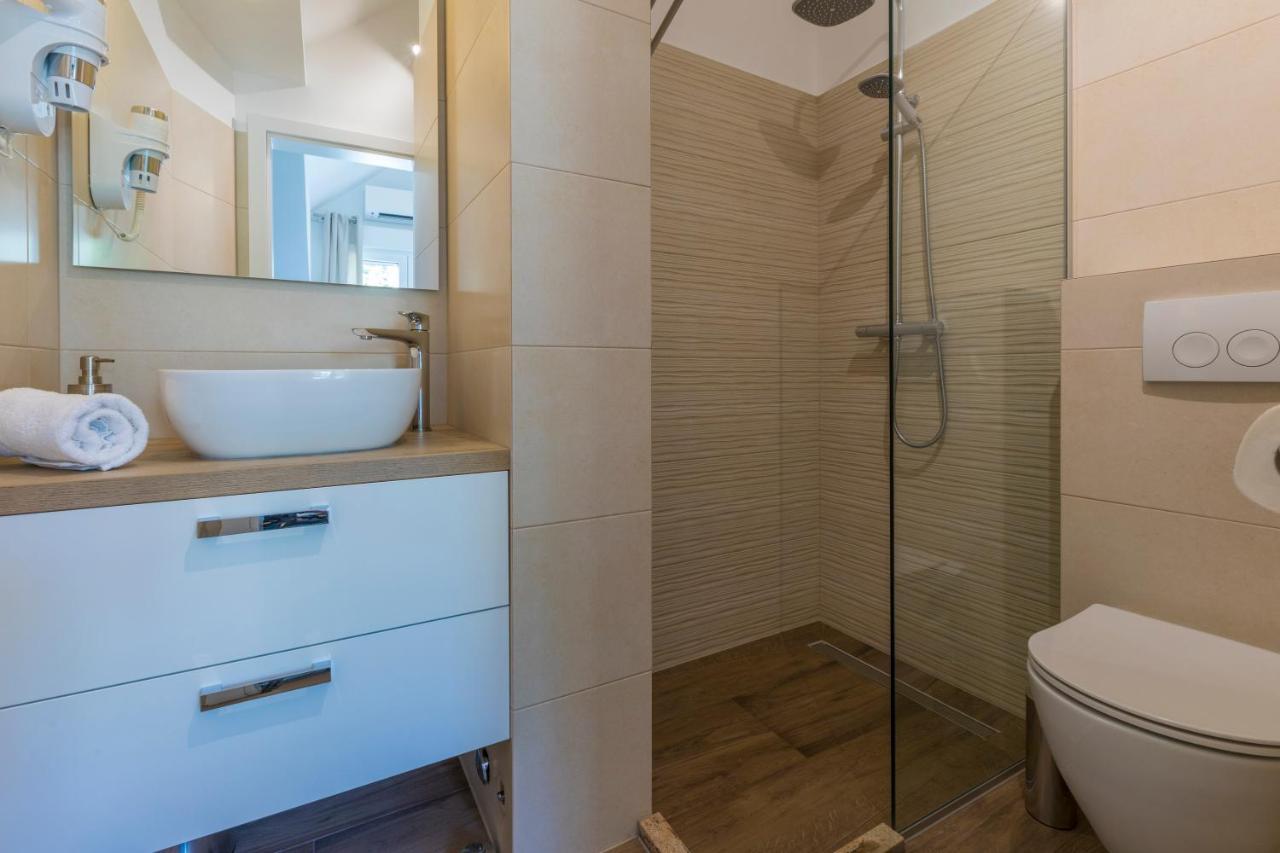 Palace Paulina Apartments نوفي فينودولسكي المظهر الخارجي الصورة