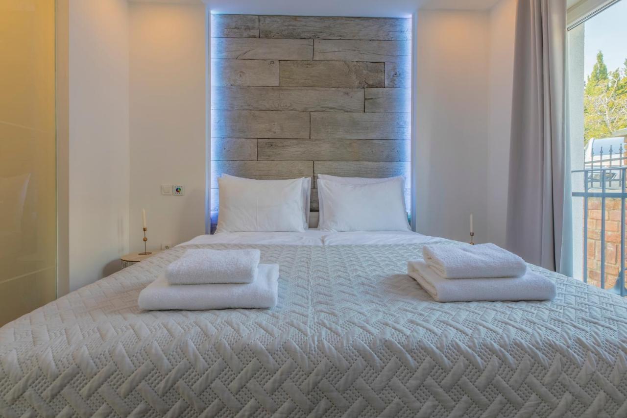 Palace Paulina Apartments نوفي فينودولسكي المظهر الخارجي الصورة
